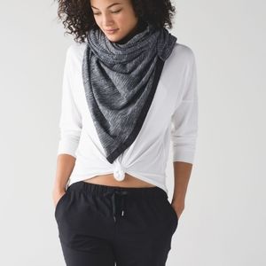 NWOT Lululemon Vinyasa Scarf